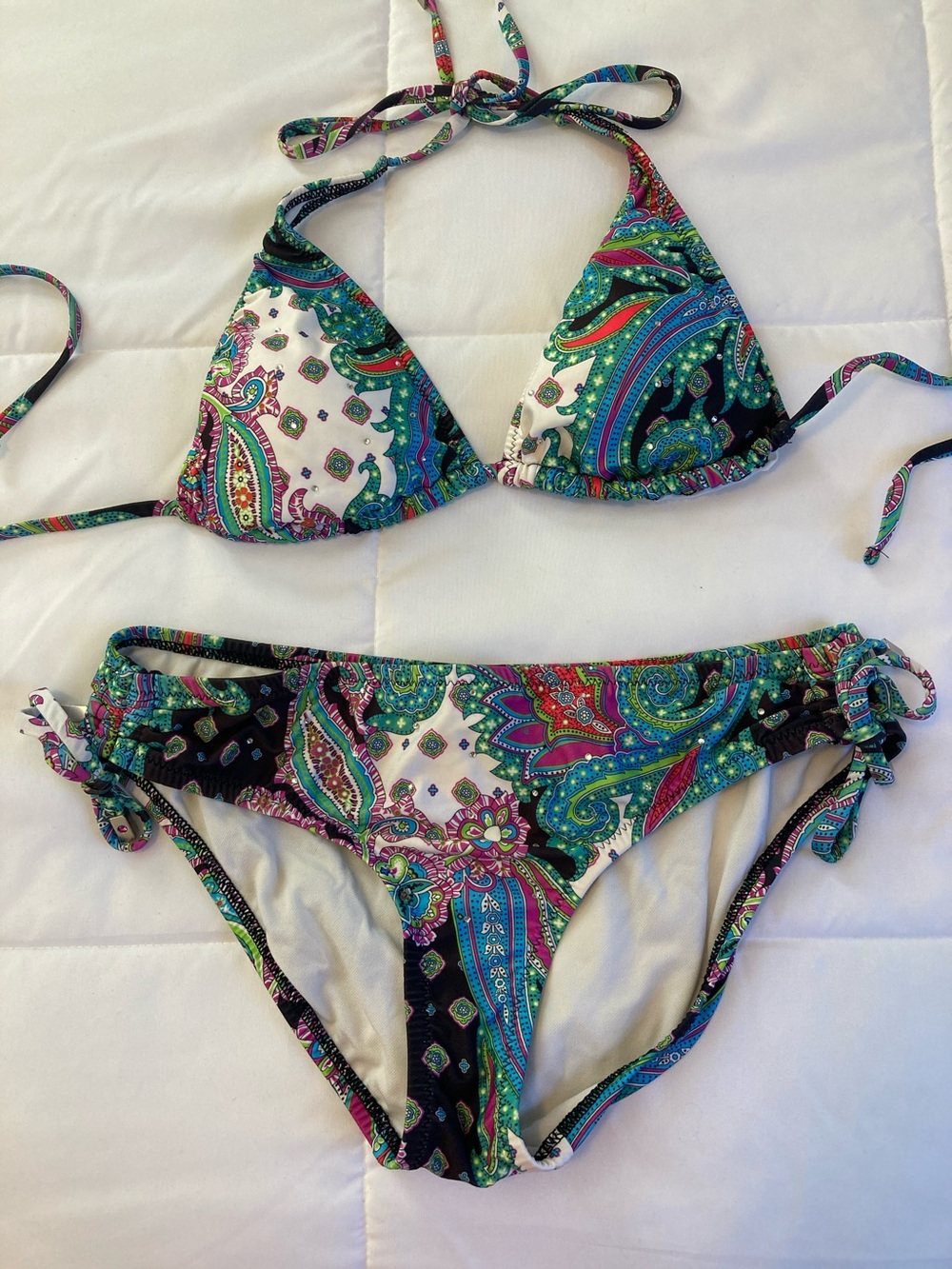 2 piece bathing suit. Top size small. Bottom size 8 (very small size 8).